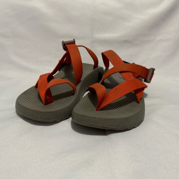 Chaco Tegu Size 9 Women's Sport Sandals Orange Grey Strappy - Picture 4 of 8